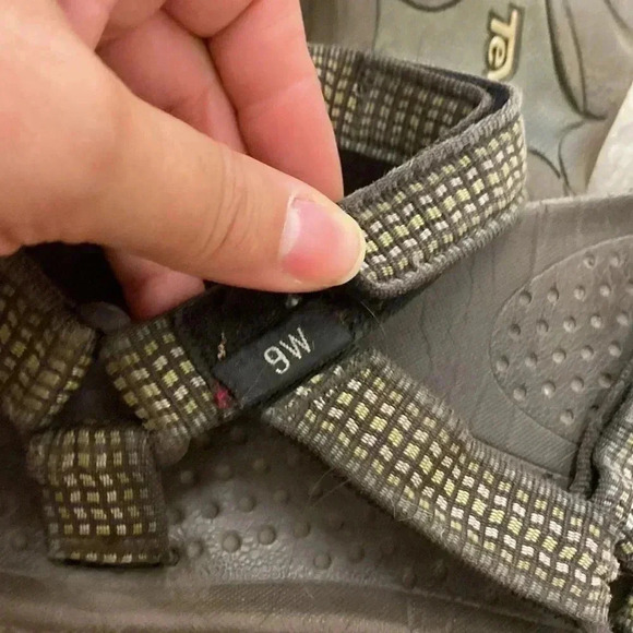 Teva sandals - Picture 5 of 6